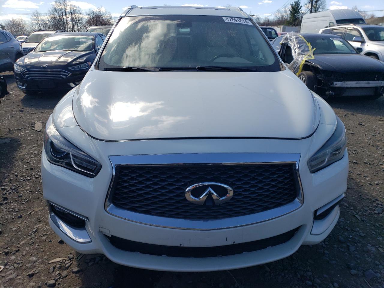 2017 INFINITI QX60 - Фото 5