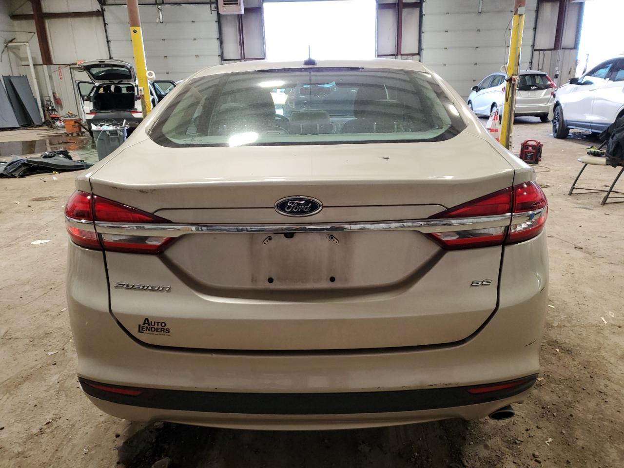 2017 FORD FUSION SE - Фото 6