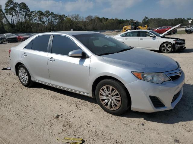2012 Toyota Camry Base - Фото 4