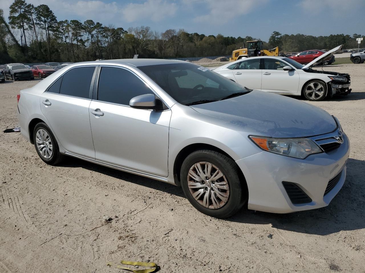 2012 TOYOTA CAMRY BASE - Image 4