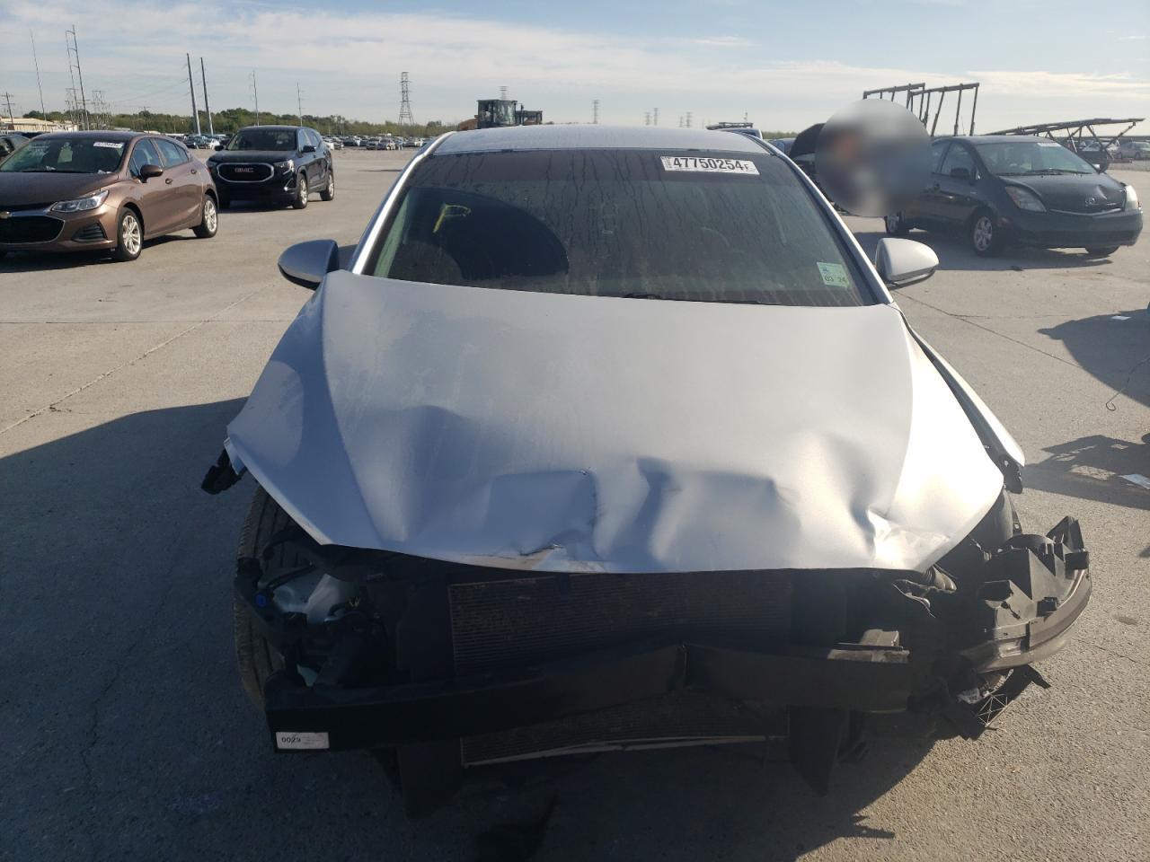 2018 HYUNDAI ELANTRA SE - Фото 5