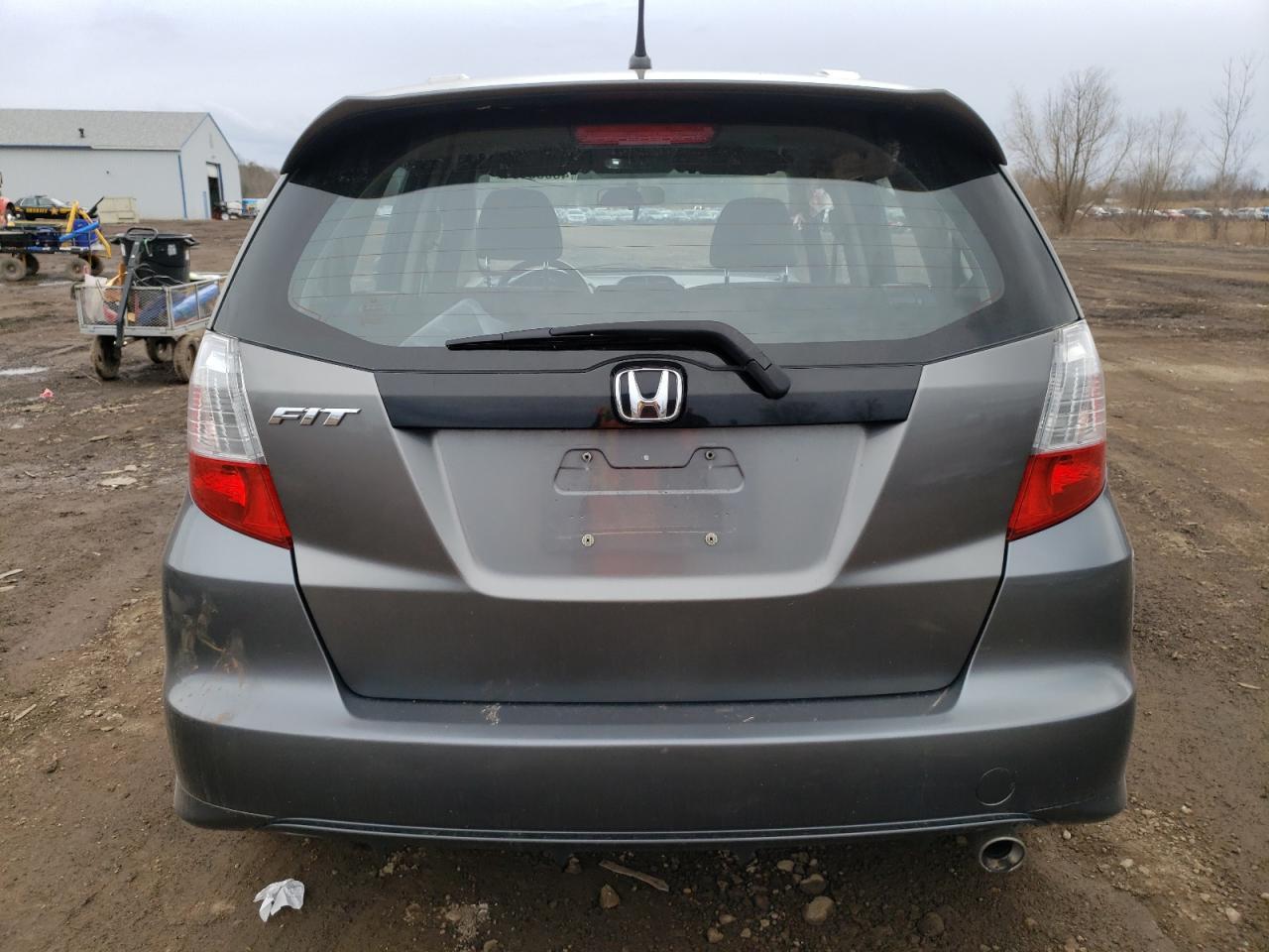 2013 HONDA FIT SPORT - Image 6