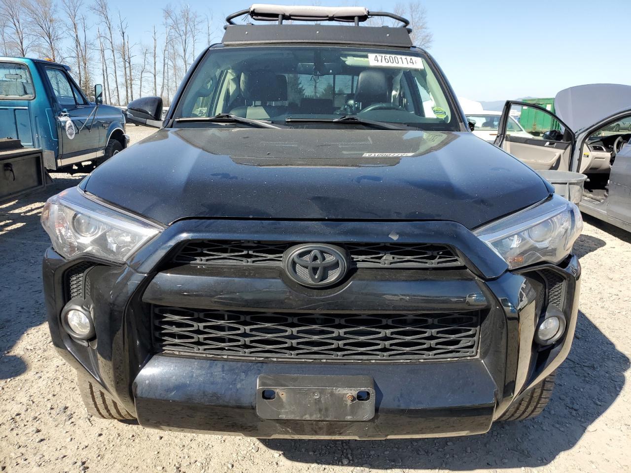2017 TOYOTA 4RUNNER SR - Image 5