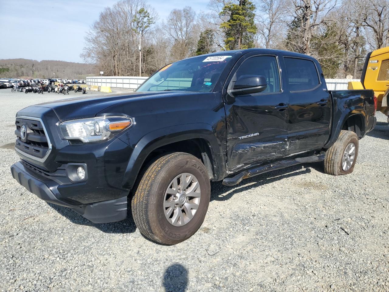 2017 TOYOTA TACOMA DOU