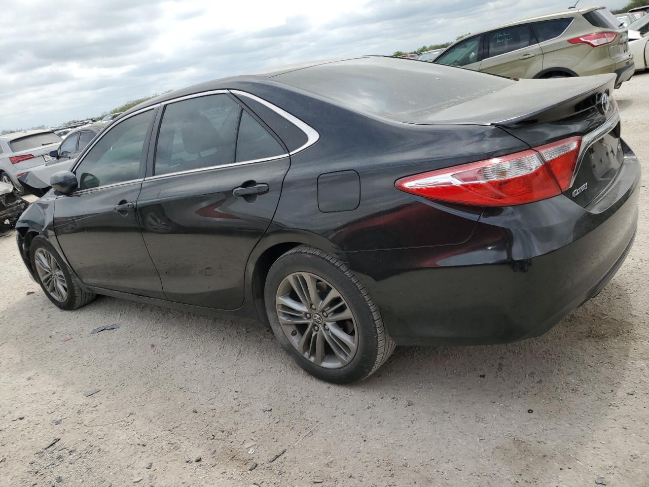 2016 TOYOTA CAMRY LE - Фото 2
