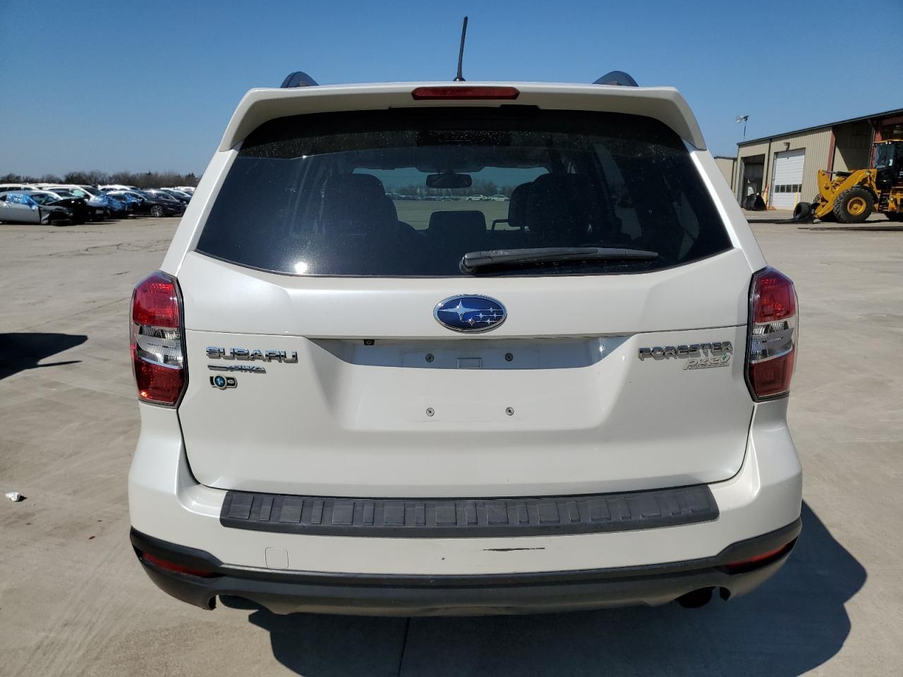 2015 SUBARU FORESTER 2 - Фото 6