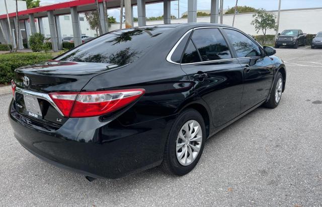 2015 Toyota Camry Le - Фото 4