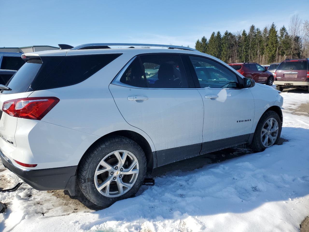 2019 CHEVROLET EQUINOX LT - Image 3