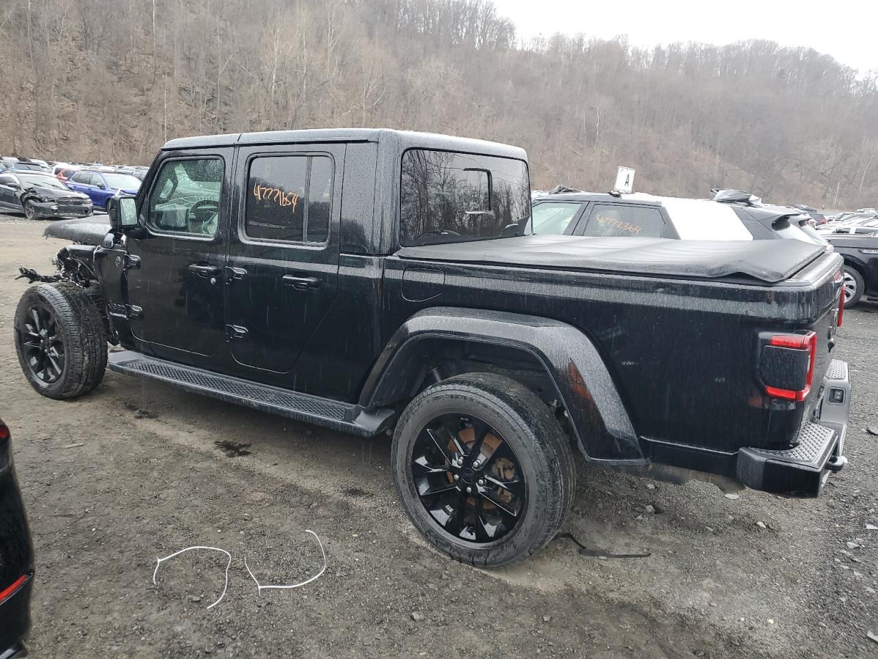 2021 JEEP GLADIATOR - Фото 2