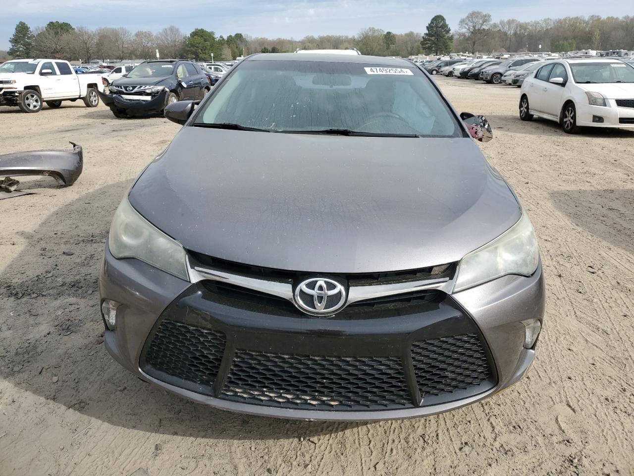 2015 TOYOTA CAMRY LE - Фото 5