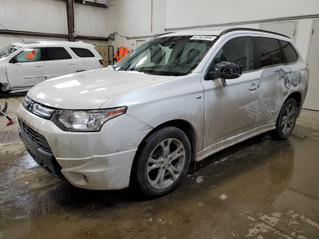 2014 MITSUBISHI OUTLANDER