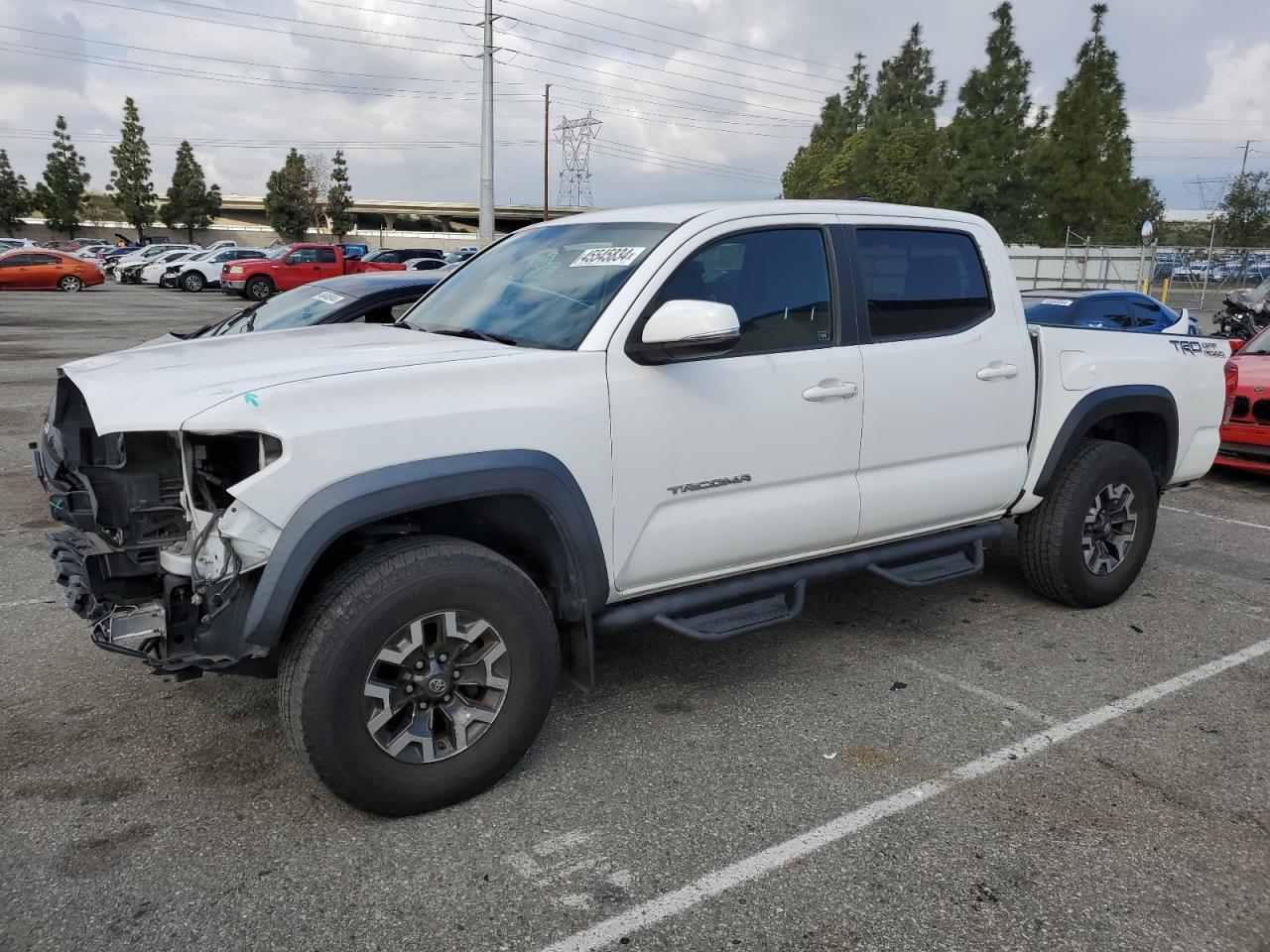 2017 TOYOTA TACOMA DOU