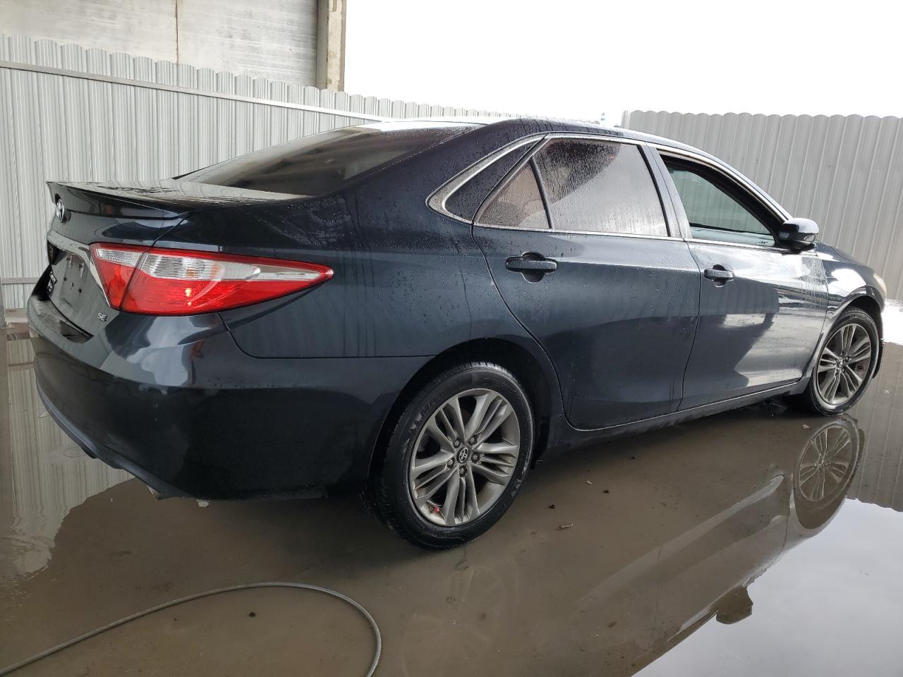 2017 TOYOTA CAMRY LE - Image 3