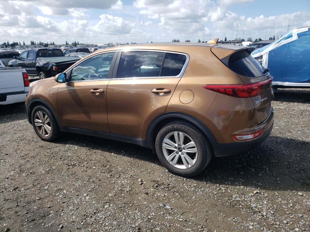 2017 KIA SPORTAGE L - Фото 2