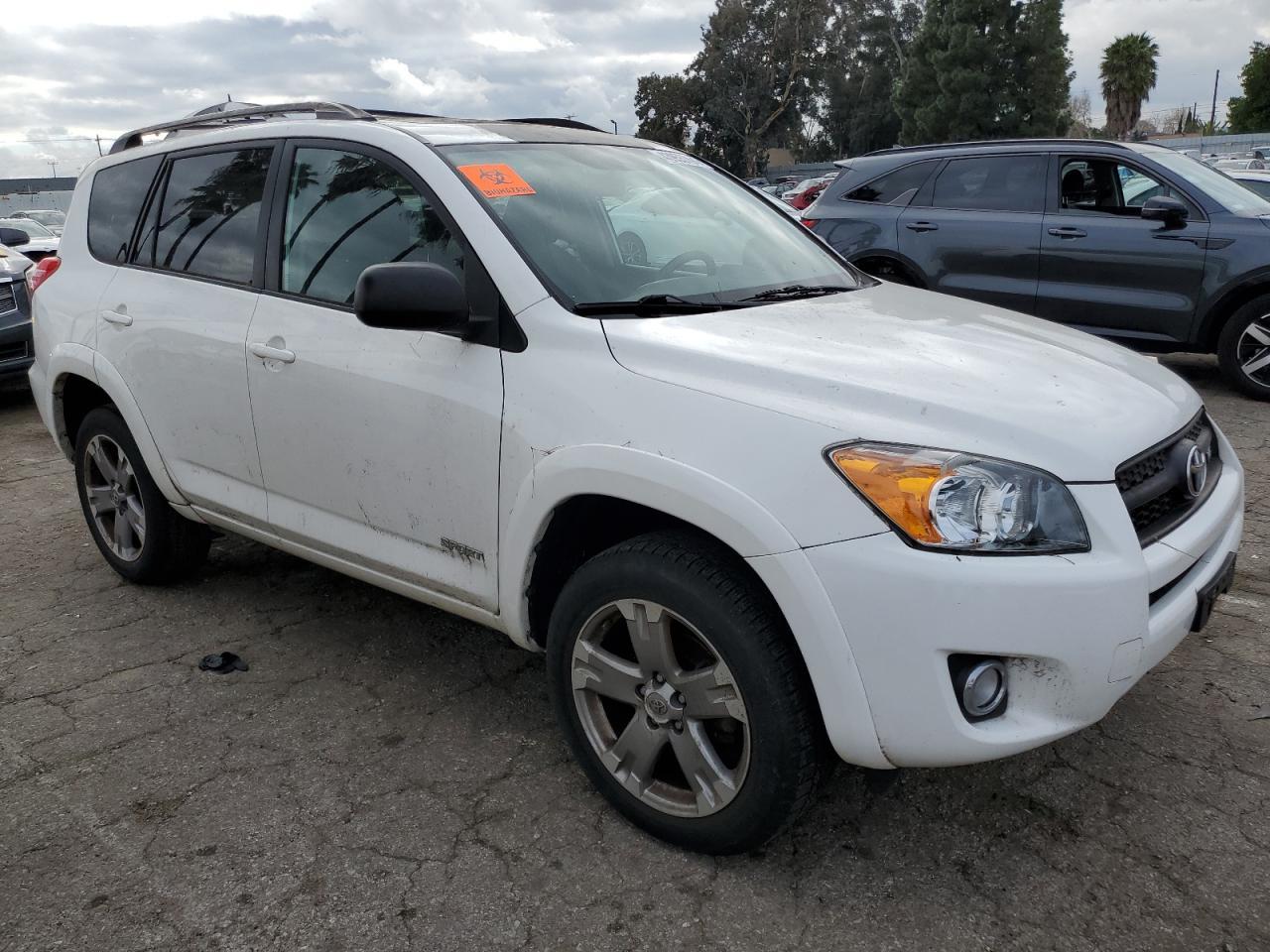 2011 TOYOTA RAV4 SPORT - Фото 4