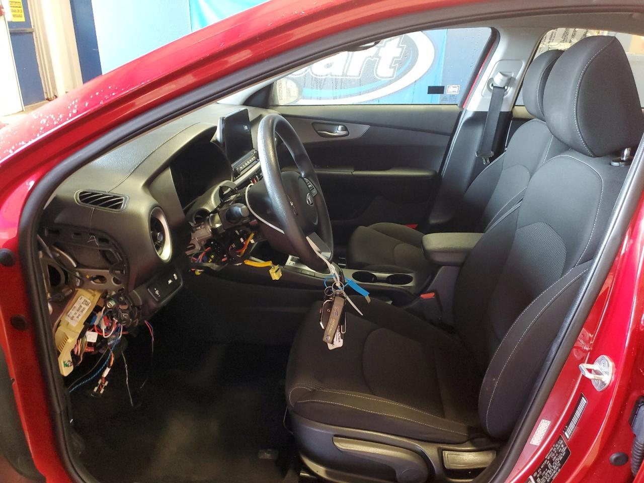 2021 KIA FORTE FE - Image 7