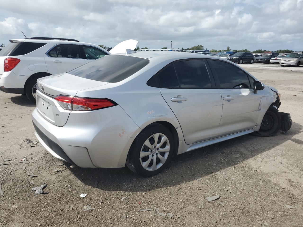 2022 TOYOTA COROLLA LE - Image 3