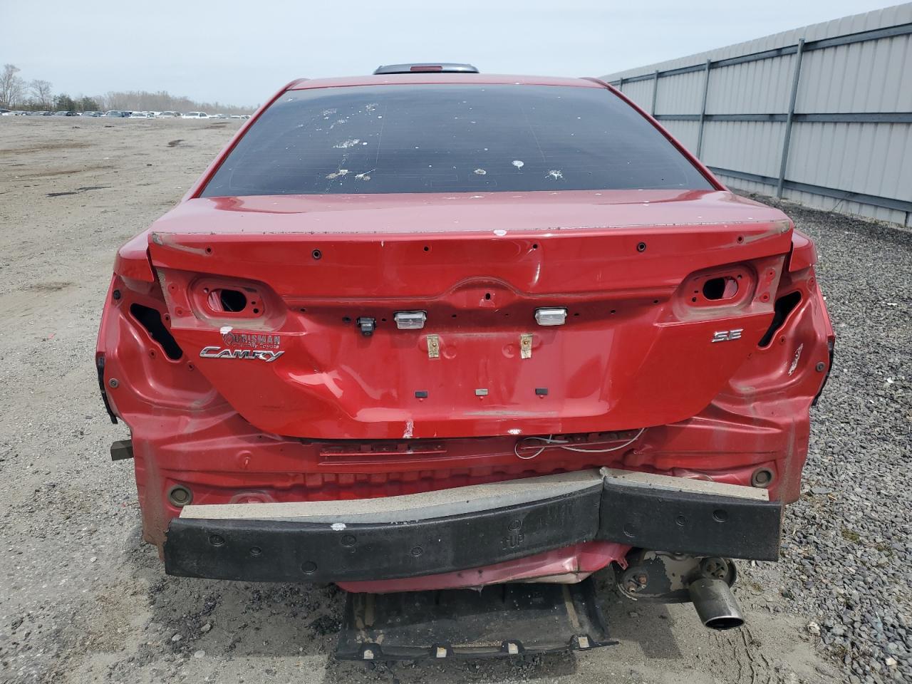 2014 TOYOTA CAMRY L - Image 6