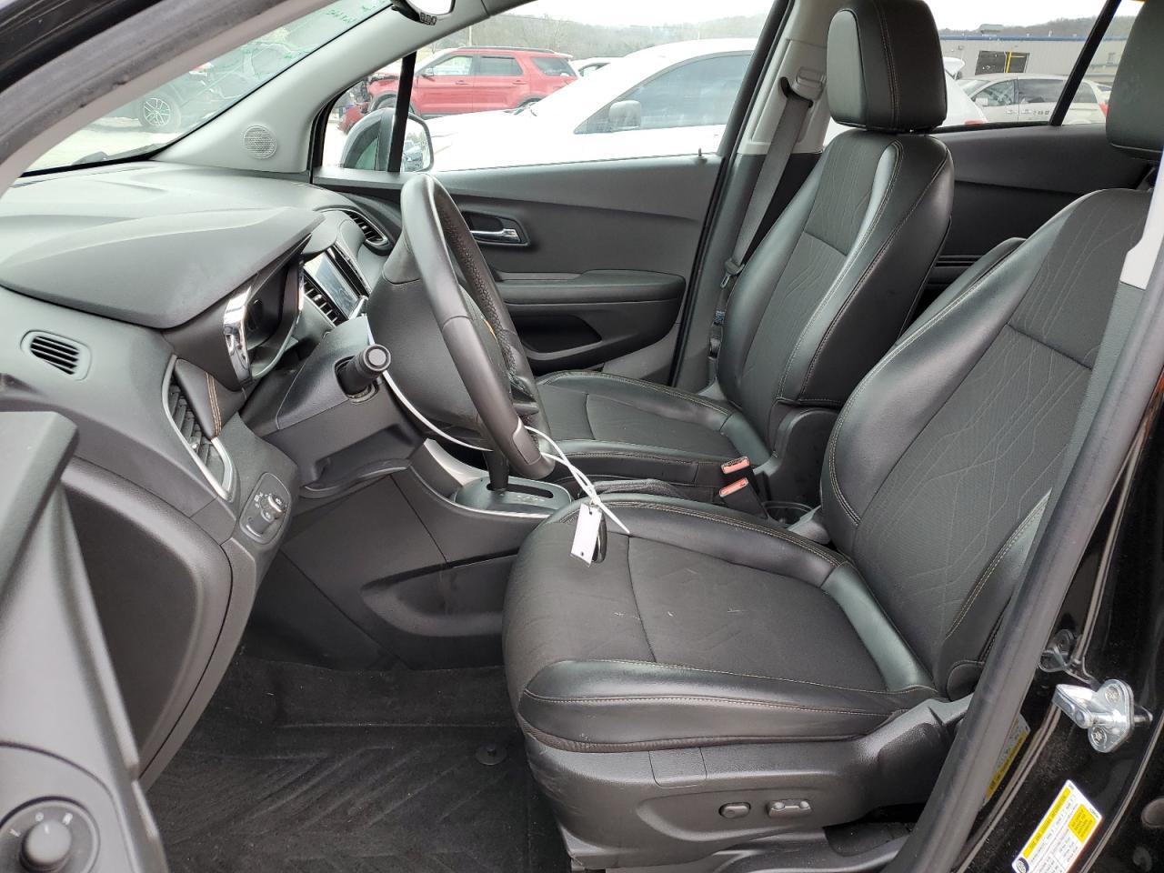 2021 CHEVROLET TRAX 1LT - Image 7