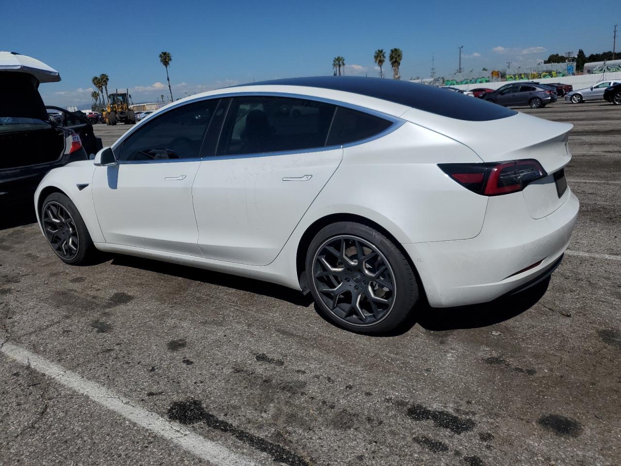 2019 TESLA MODEL 3 - Image 2