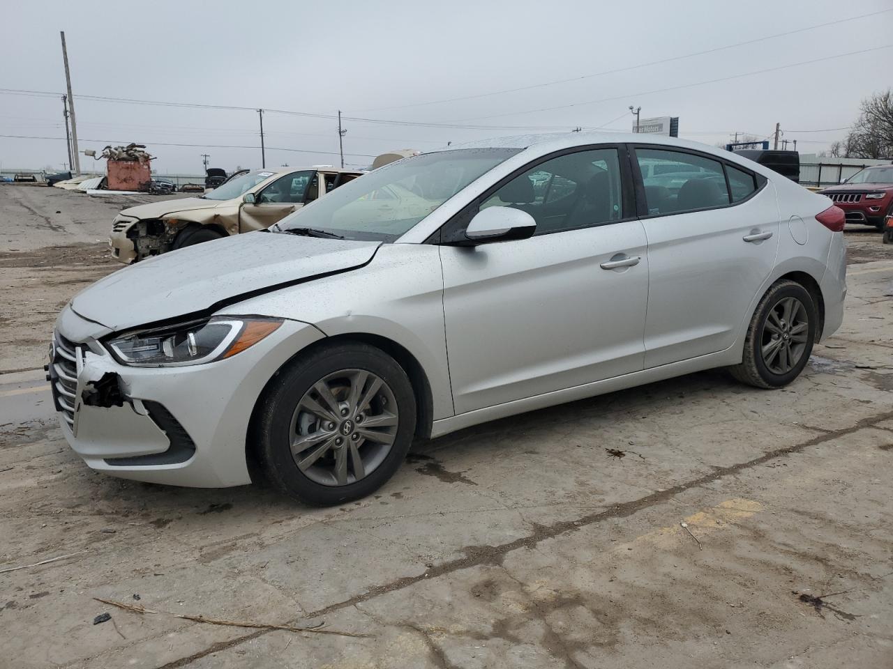 2018 HYUNDAI ELANTRA SE