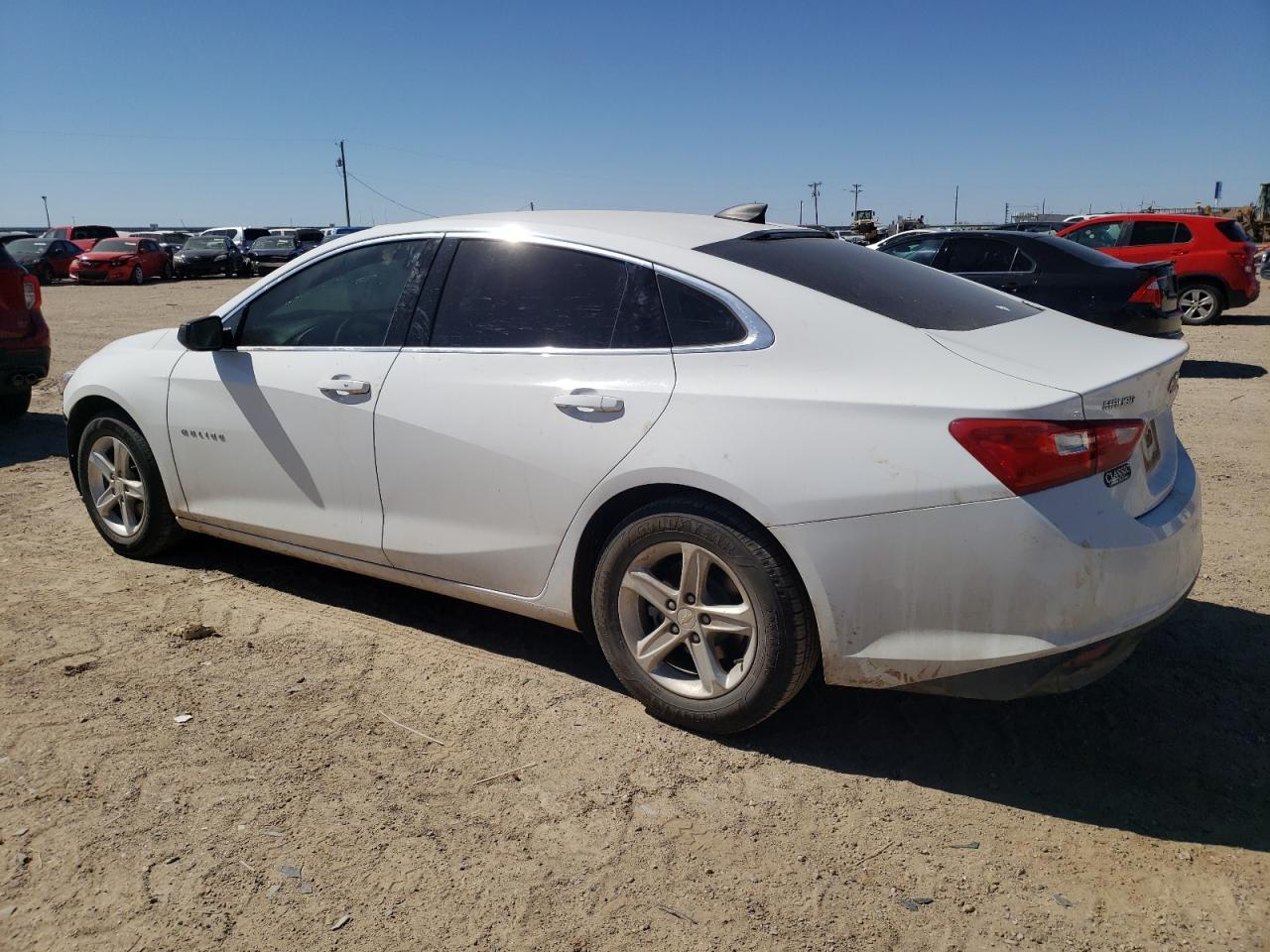 2019 CHEVROLET MALIBU LS - Фото 2