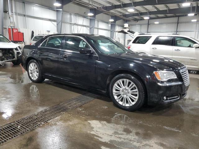 2014 Chrysler 300 - Image 4