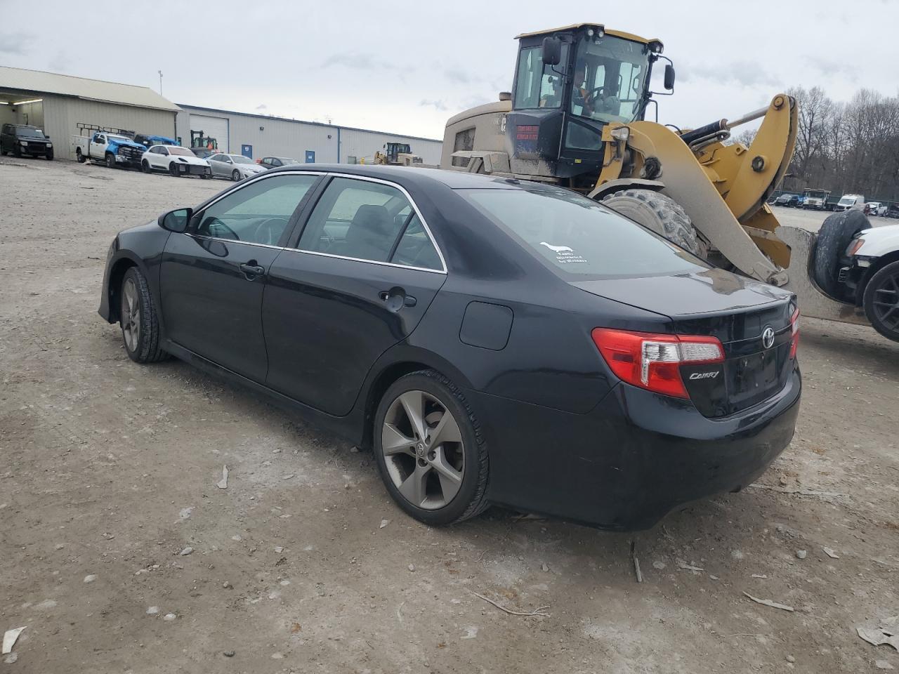 2012 TOYOTA CAMRY BASE - Image 2