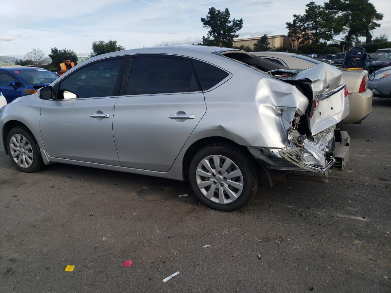 2017 NISSAN SENTRA S - Фото 2