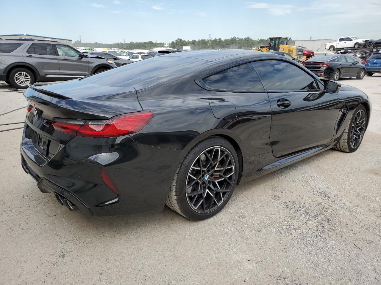2023 BMW M8 - Image 3