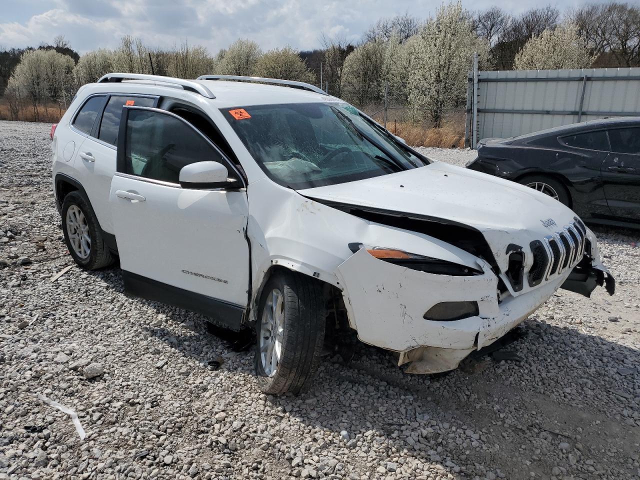 2017 JEEP CHEROKEE L - Image 4