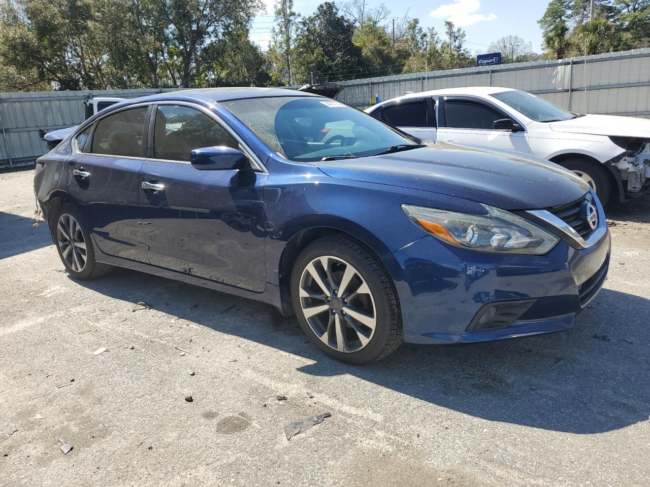 2017 NISSAN ALTIMA 2.5 - Фото 4