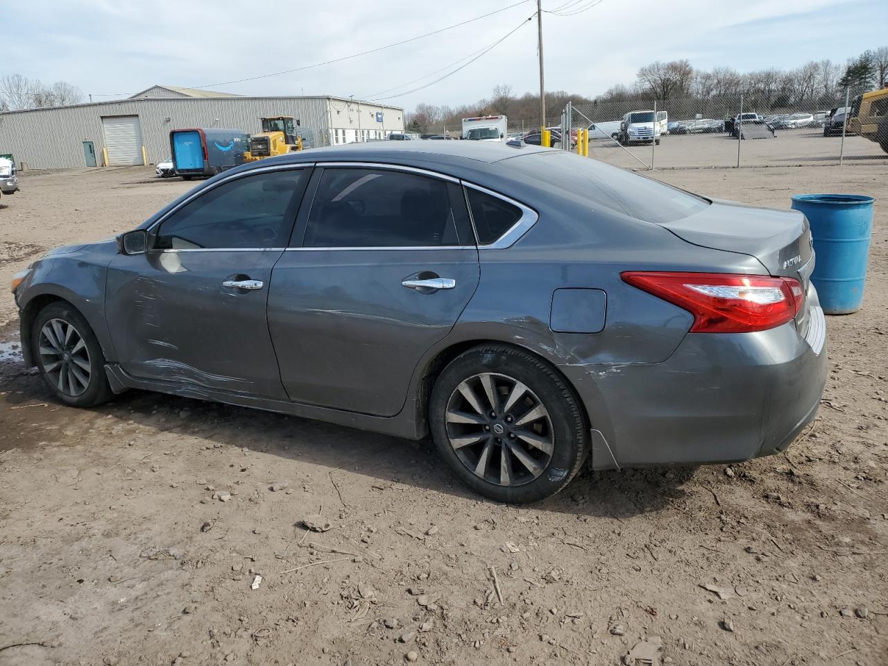 2017 NISSAN ALTIMA 2.5 - Фото 2