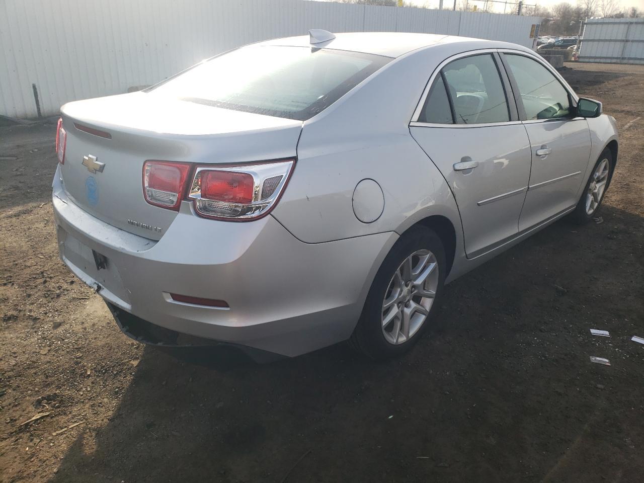 2015 CHEVROLET MALIBU 1LT - Image 3