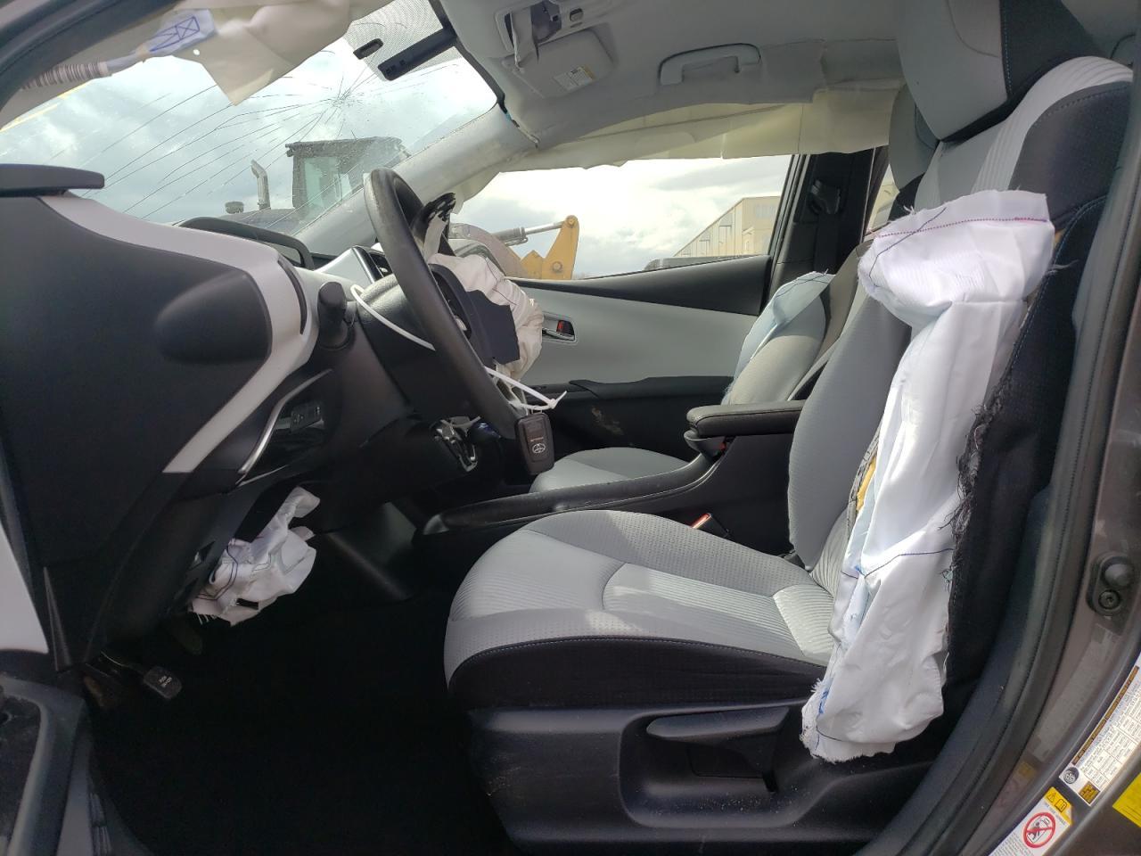 2016 TOYOTA PRIUS - Image 7