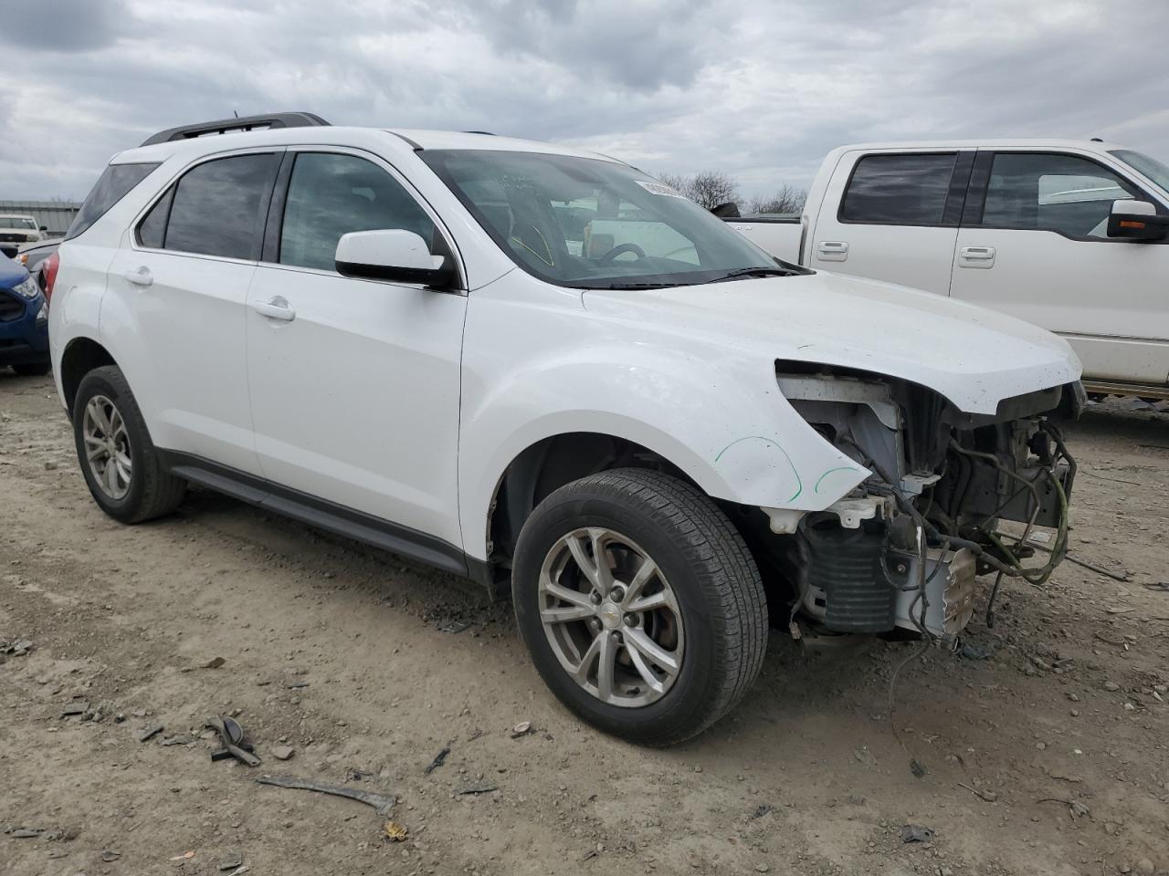 2016 CHEVROLET EQUINOX LT - Image 4