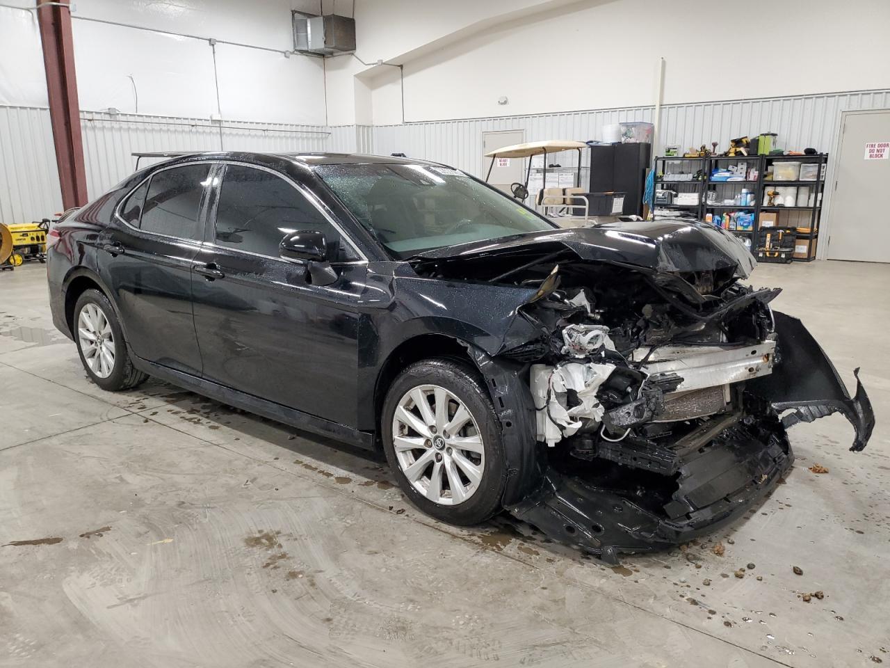 2018 TOYOTA CAMRY L - Image 4