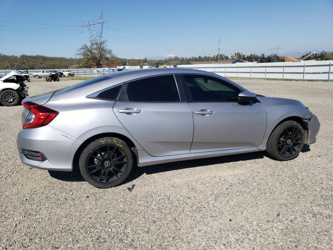 2019 HONDA CIVIC LX - Image 3