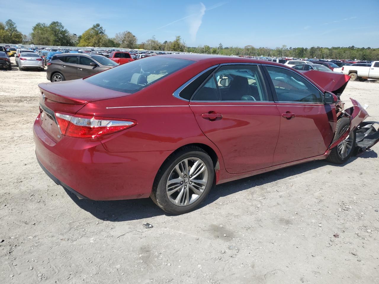 2017 TOYOTA CAMRY LE - Image 3