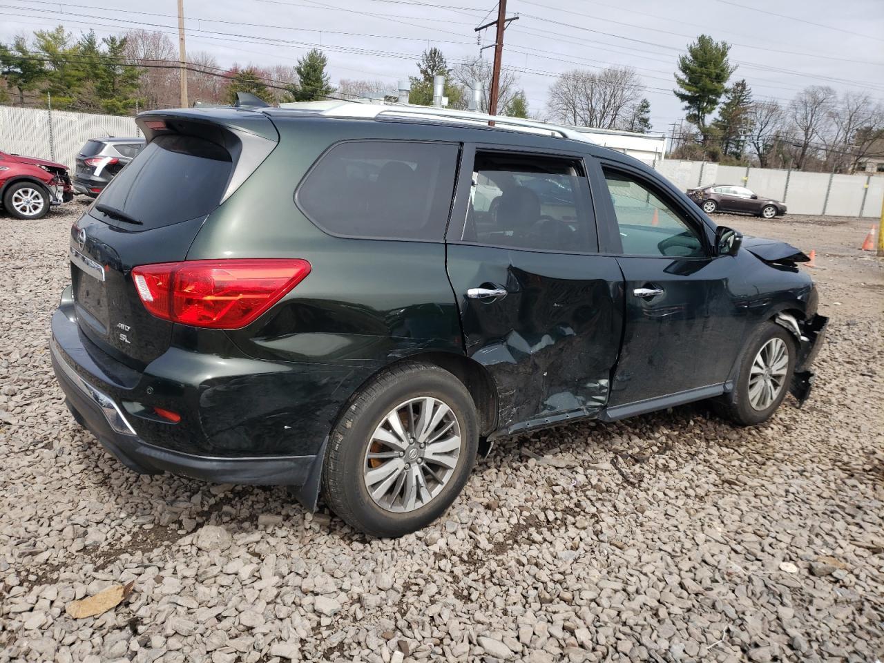 2019 NISSAN PATHFINDER - Фото 3
