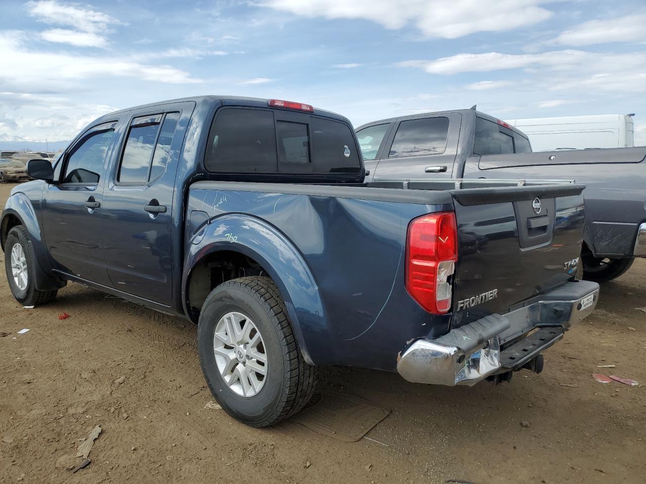 2017 NISSAN FRONTIER S - Фото 2