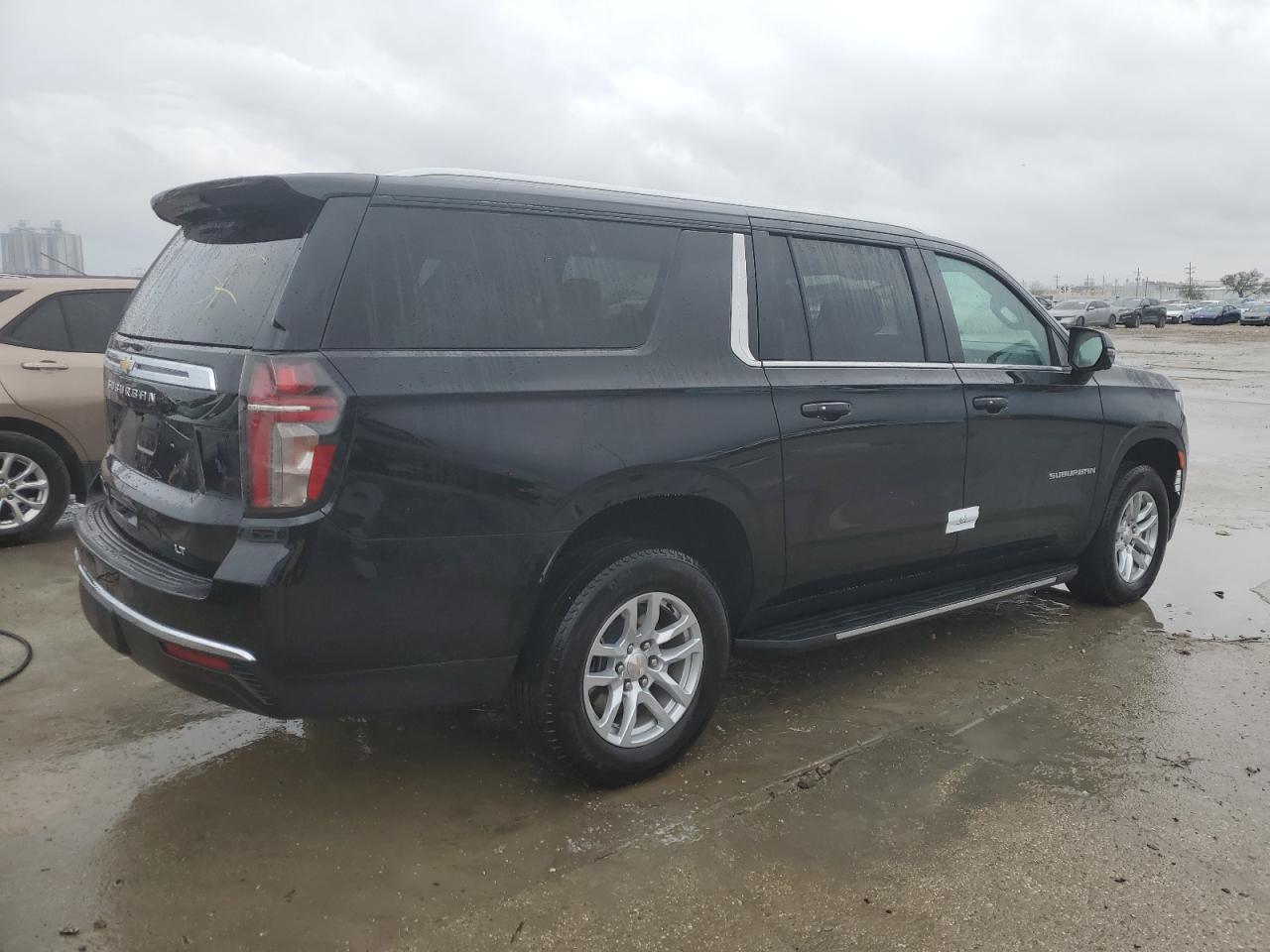 2023 CHEVROLET SUBURBAN C - Фото 3