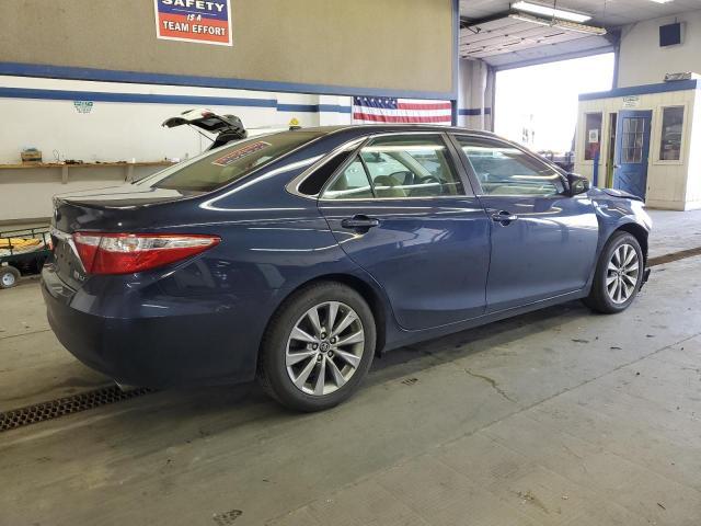2017 Toyota Camry Hybrid - Image 3