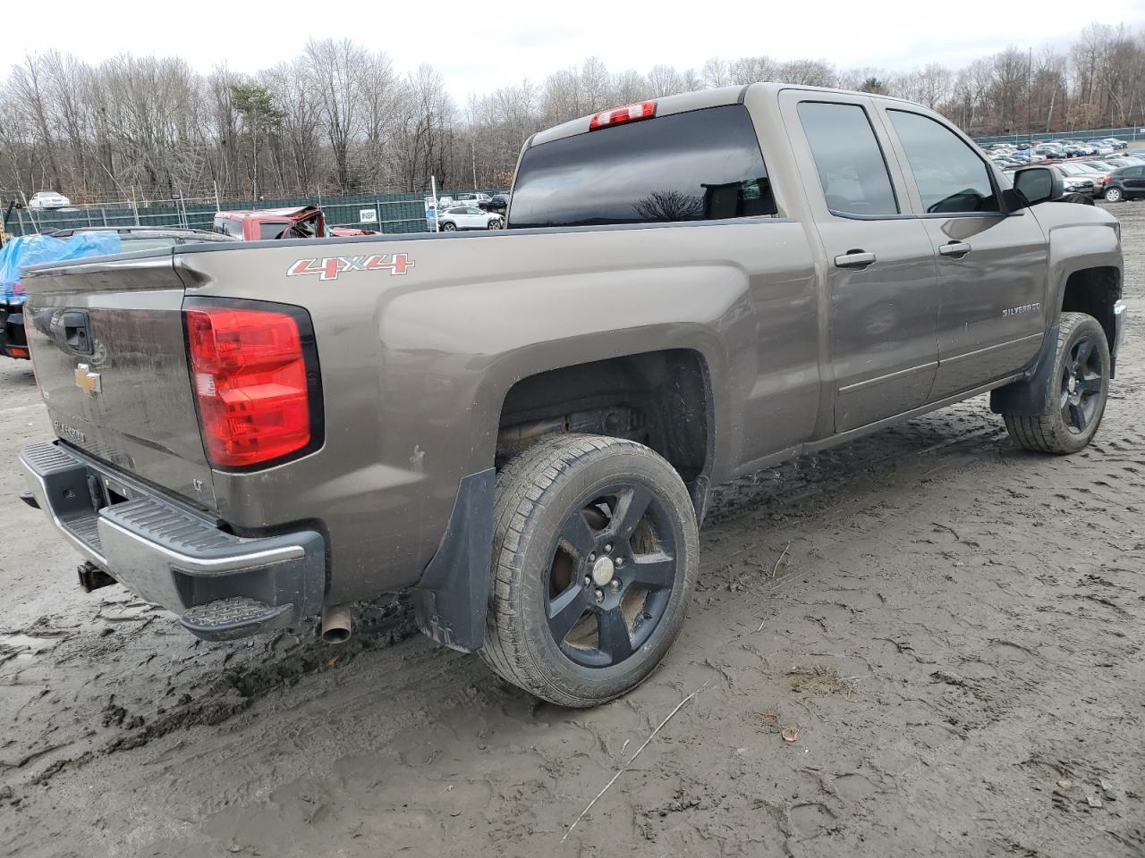 2015 CHEVROLET SILVERADO - Фото 3