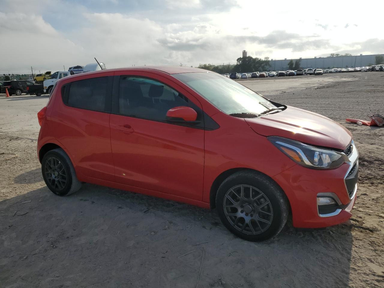2020 CHEVROLET SPARK 1LT - Фото 4