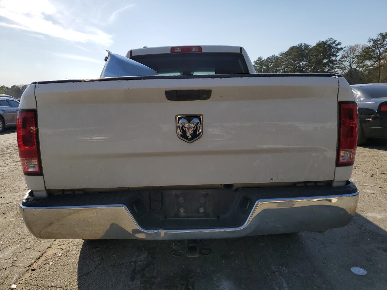 2014 RAM 1500 ST - Image 6