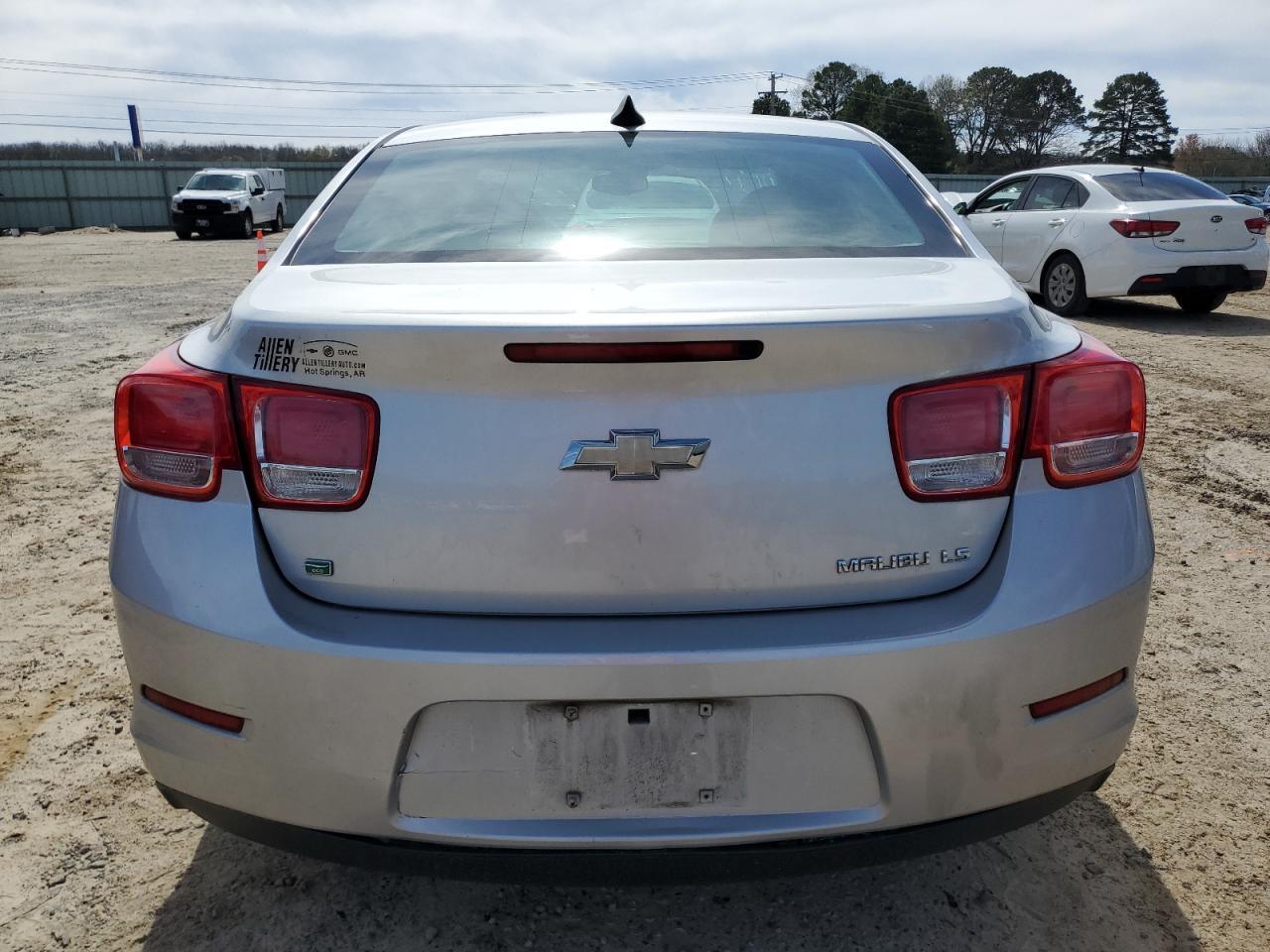 2015 CHEVROLET MALIBU LS - Image 6