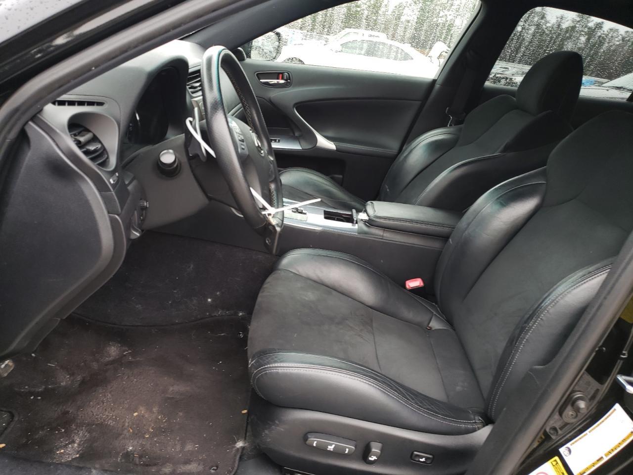 2011 LEXUS IS 250 - Image 7