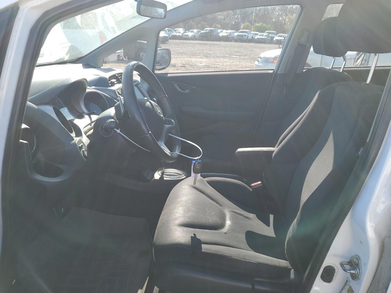 2011 HONDA FIT SPORT - Image 7