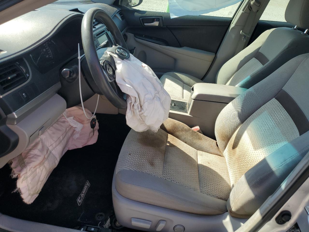 2014 TOYOTA CAMRY L - Image 7